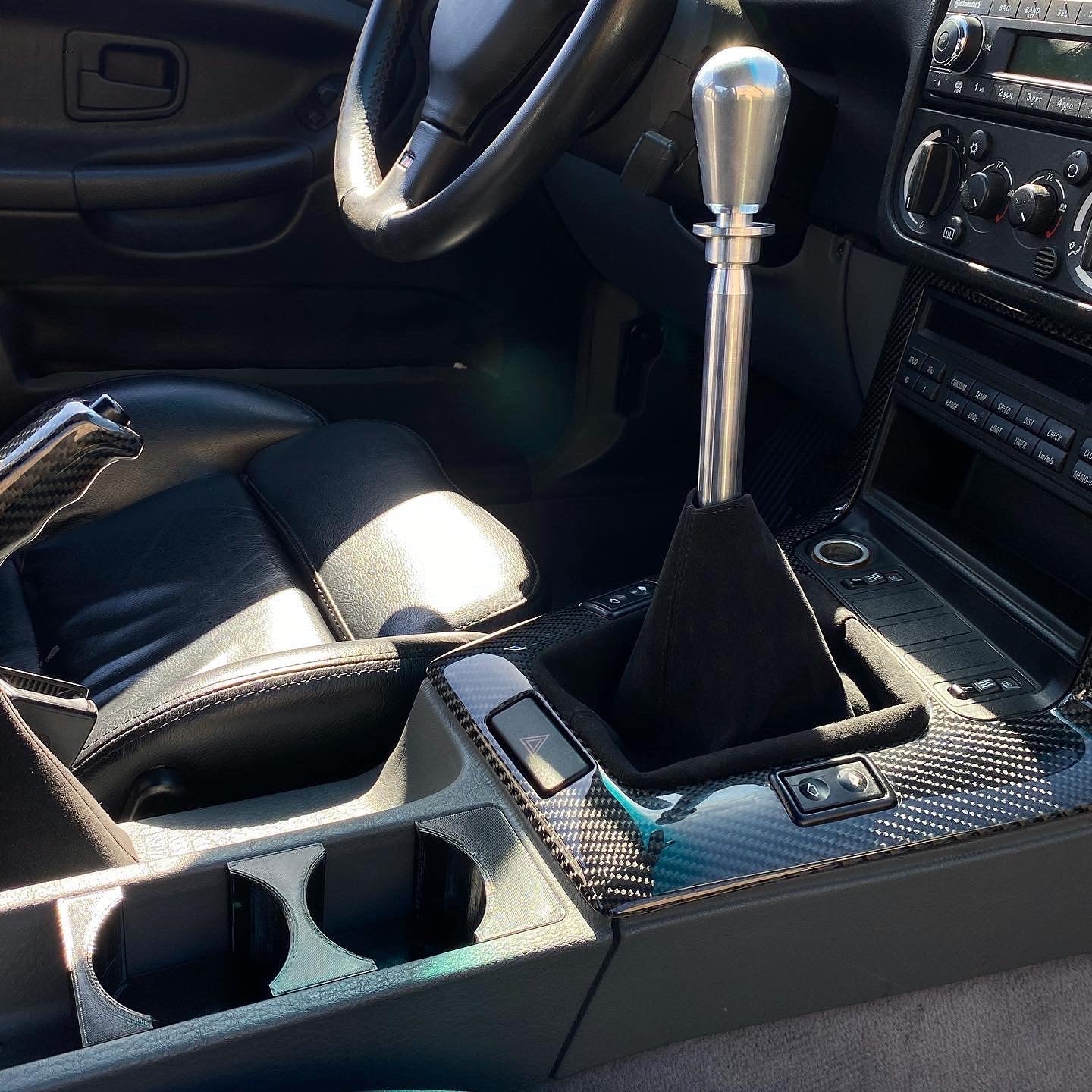 E36 carbon fiber center console, image size:1440x1440