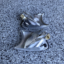 Load image into Gallery viewer, E46 clear corner lights - coupe / convertible