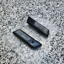 Load image into Gallery viewer, E36 / E34 clear side marker lights