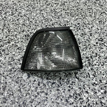 Load image into Gallery viewer, E36 smoked corner lights - sedan / compact