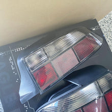 Load image into Gallery viewer, Z3 smoked tail lights - convertible

