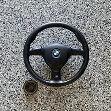 Load image into Gallery viewer, E36 M-Technic II steering wheel (370mm)
