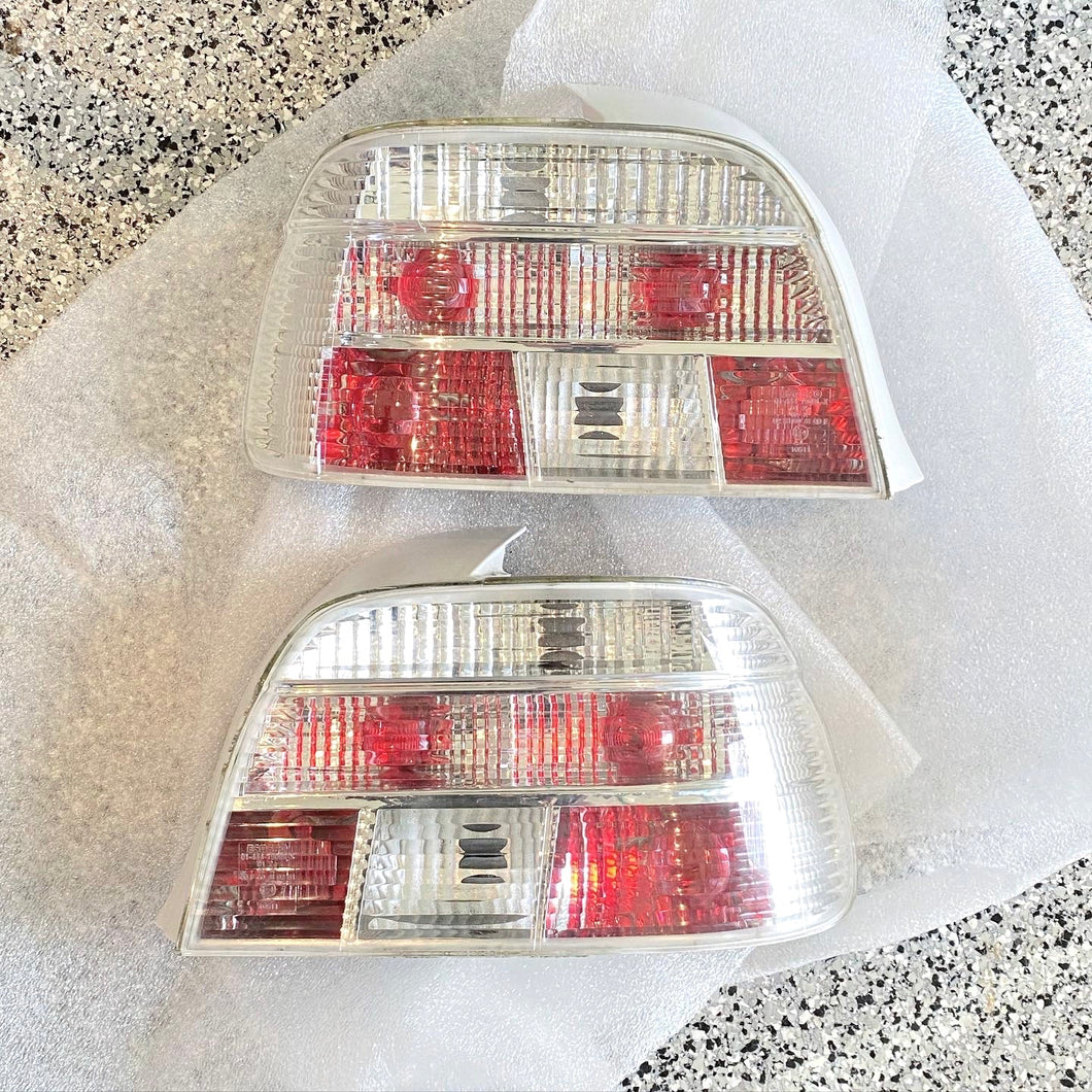 E39 clear tail lights - sedan (used)